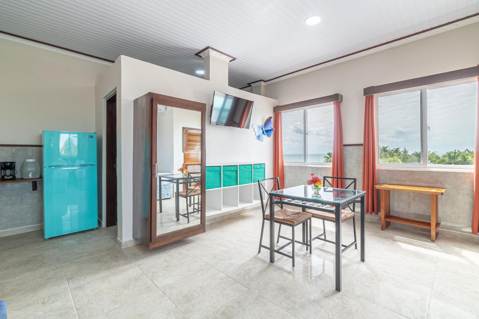 Island Magic Beach Resort Caye Caulker Eksteriør bilde